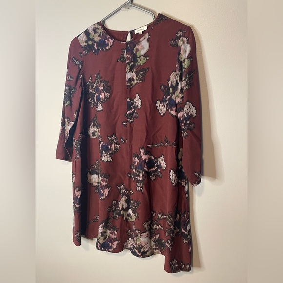 Aritzia Wilfred Burgundy Floral Dress size XS - Picture 2 of 5